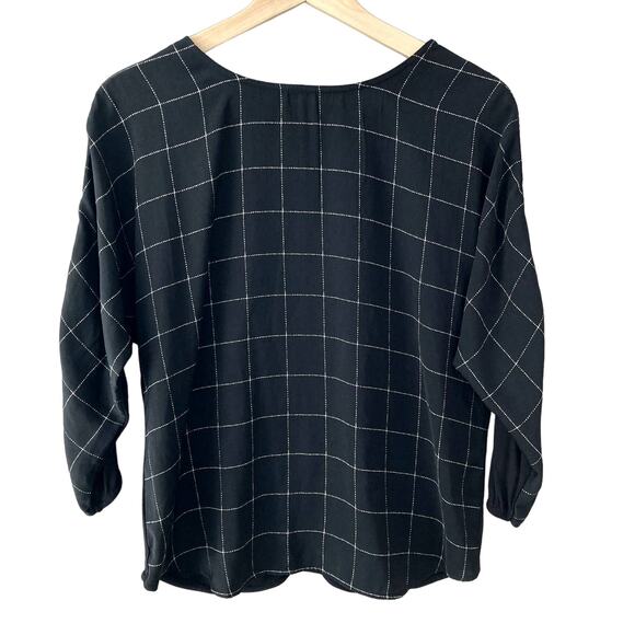 Ann Taylor Mixed Media Windowpane Plaid Top - Black White - Medium Petite - Picture 1 of 5